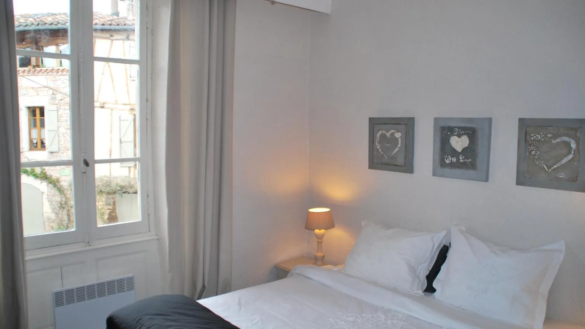 La Maison Au Puits Hotel Cordes-sur-Ciel Guest house